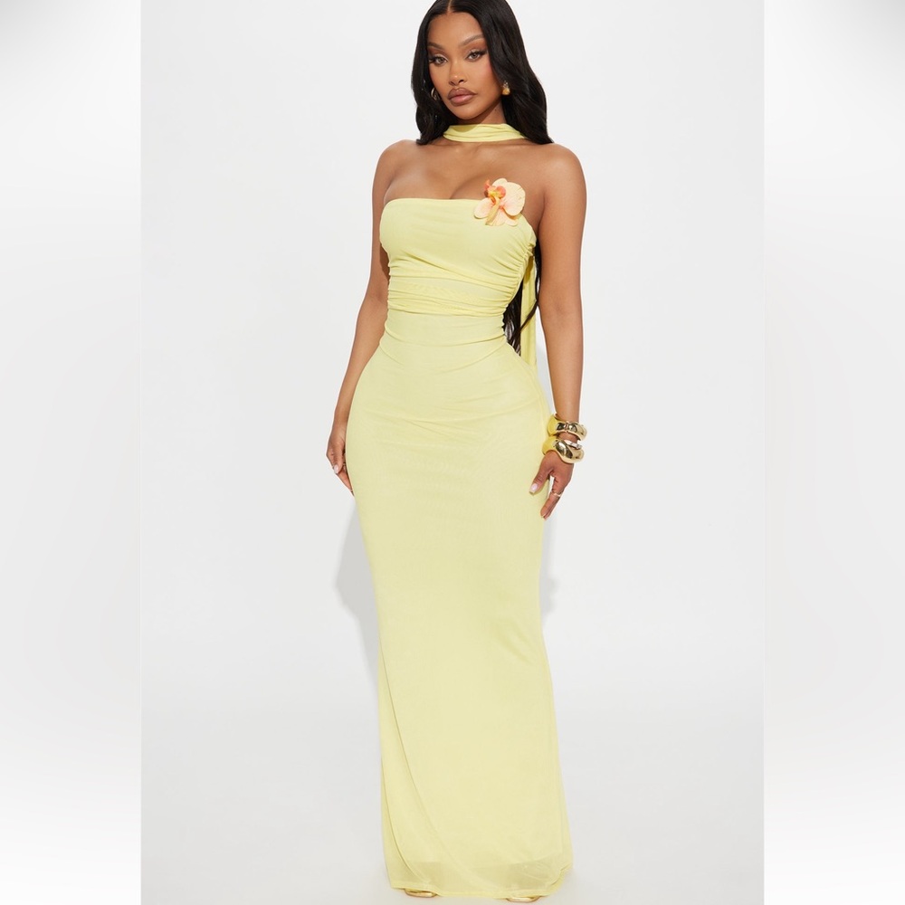 Fashion Nova mesh strapless maxi dress yellow size S